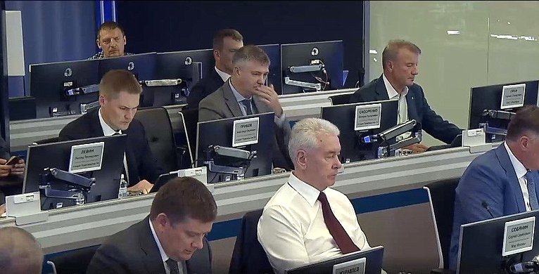 Николай Журавлев принял участие в стратегической сессии по развитию российской финансовой системы