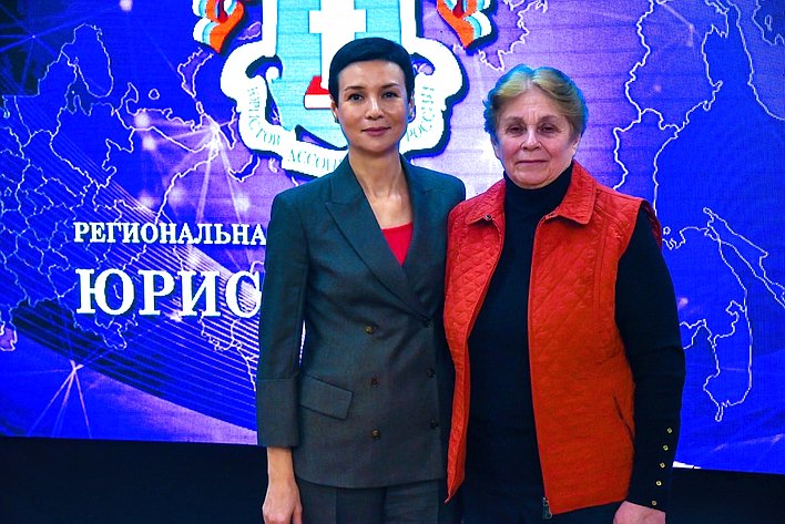 Ирина Рукавишникова провела церемонию вручения ежегодной региональной премии «Юрист года» в Ростовской области