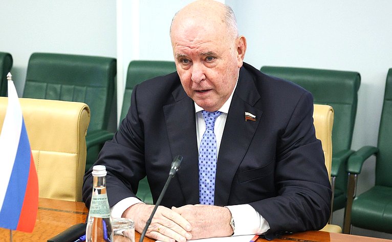 Григорий Карасин