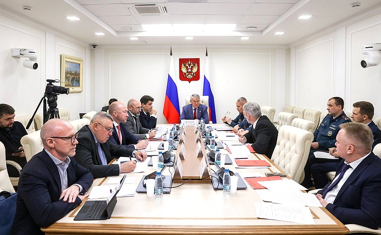 Совещание по вопросам подготовки и издания Свода правил «Системы противопожарной защиты многоквартирных жилых домов с применением конструкций из древесины и древесных материалов»