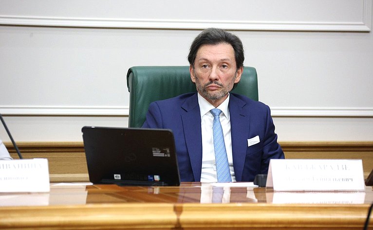 Максим Кавджарадзе