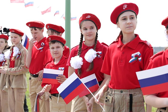 Ольга Щетинина приняла участие в патриотической акции, приуроченной ко Дню России