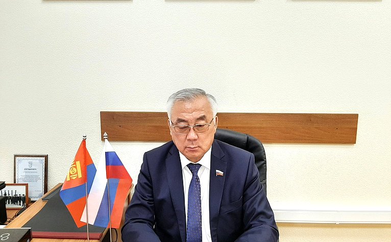 Баир Жамсуев принял участие в онлайн-эстафете Дружбы в рамках 100-летнего юбилея со дня установления дипломатических отношений между Россией и Монголией