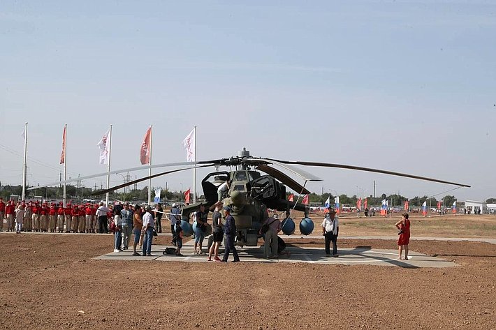 Военно-технический форум «Армия-2021» на площадке центра «Патриот» в Среднеахтубинском районе Волгоградской области