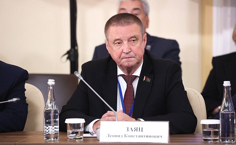 Встреча Председателя СФ Валентины Матвиенко и Председателя Совета Республики Национального собрания Республики Беларусь Натальи Кочановой с руководителями органов государственной власти субъектов Российской Федерации и регионов Республики Беларусь
