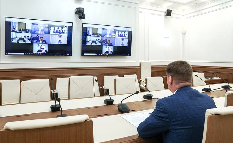 Андрей Шевченко выступил на заседании попечительского совета «Фонда развития территорий»