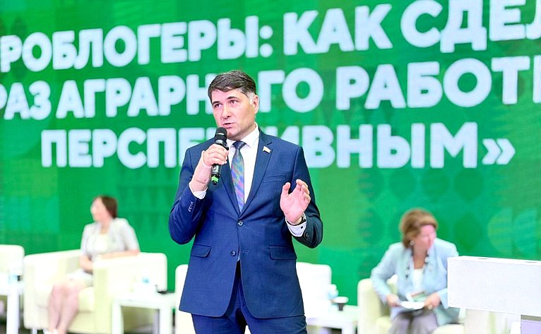 Владимир Пушкарёв