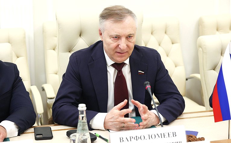 Александр Варфоломеев