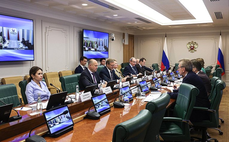 Совместное заседание российского и белорусского организационных комитетов по подготовке и реализации культурно-образовательного проекта «Поезд памяти» в 2024 году
