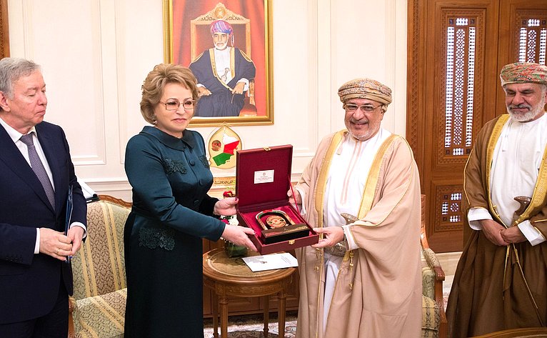 Визит делегации Совета Федерации в Оман