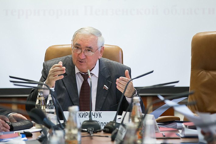 С. Киричук провел расширенное заседание Комитета СФ по федеративному устройству, региональной политике, местному самоуправлению и делам Севера