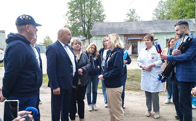 Сенаторы посетили ГБУЗ Калужской области «Центральная межрайонная больница № 3» (г. Козельск)