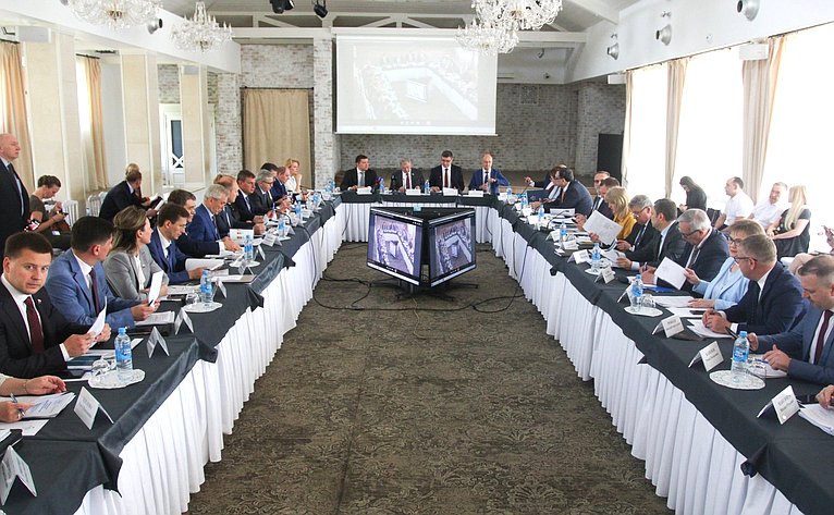 Выездное заседание Комитета СФ по бюджету и финансовым рынкам