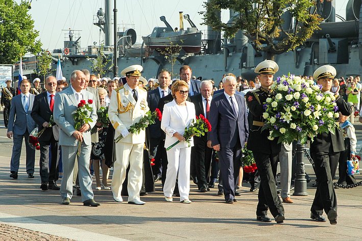 В. Матвиенко приняла участие в торжествах в честь Дня ВМФ