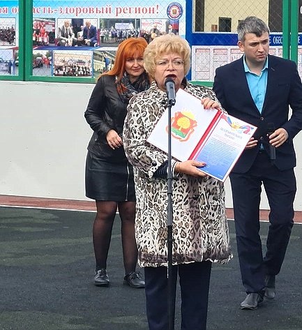 Оксана Хлякина приняла участие в торжественном мероприятии, посвященном 12-летию Управления противопожарной спасательной службы региона