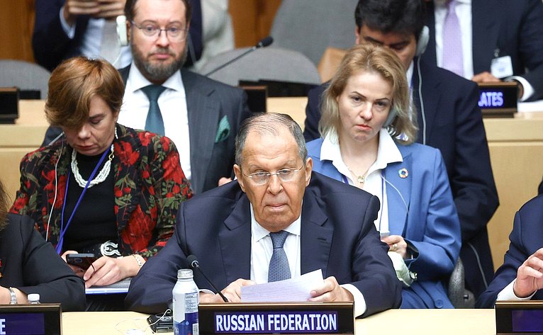 Министр иностранных дел РФ Сергей Лавров