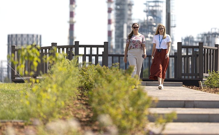 Открытие парка в районе Капотня на территории Московского нефтеперерабатывающего завода