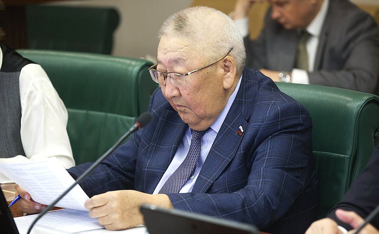 Егор Борисов