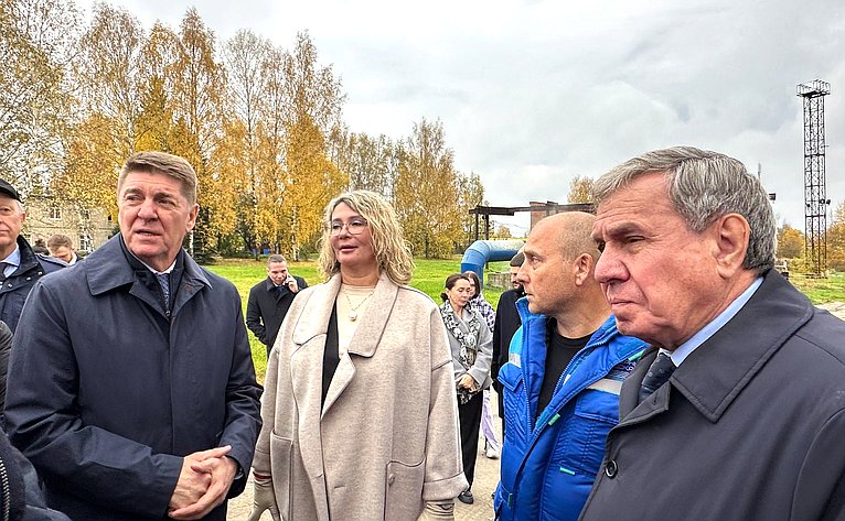 Сенаторы осмотрели городские канализационные очистные сооружения