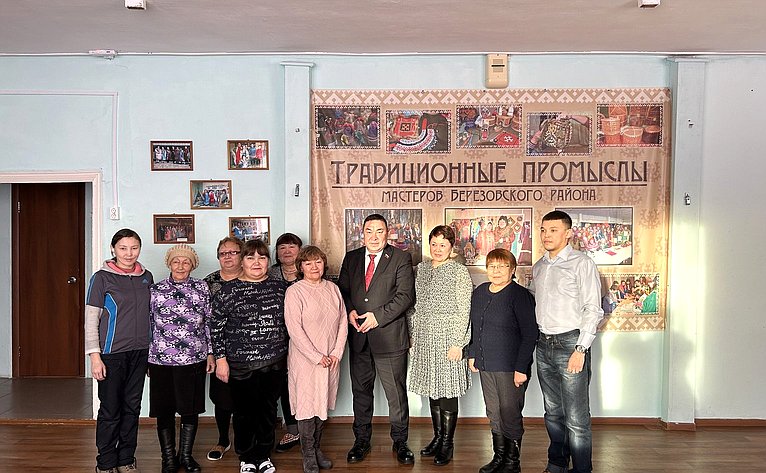 Александр Новьюхов провёл прием граждан по личным вопросам в Березовском районе