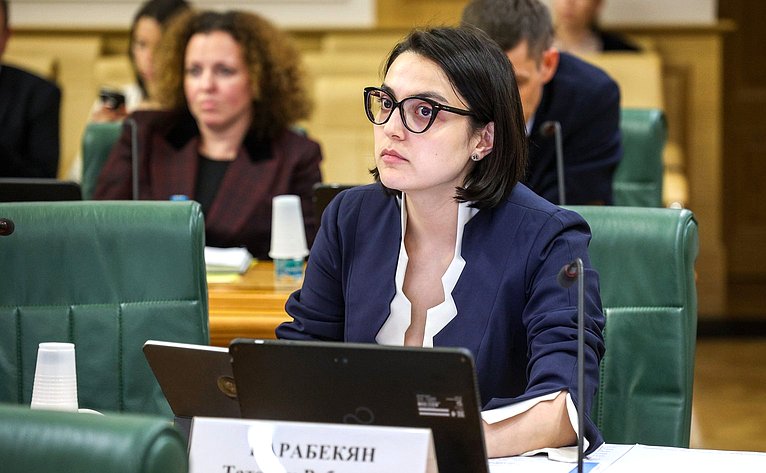 Заседание Комитета Совета Федерации по науке, образованию и культуре