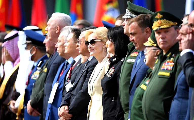 Маргарита Павлова в составе делегации региона приняла участие в Международном военно-техническом форуме «Армия — 2021»