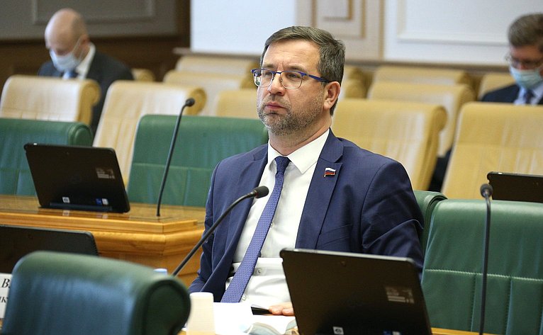 Николай Владимиров