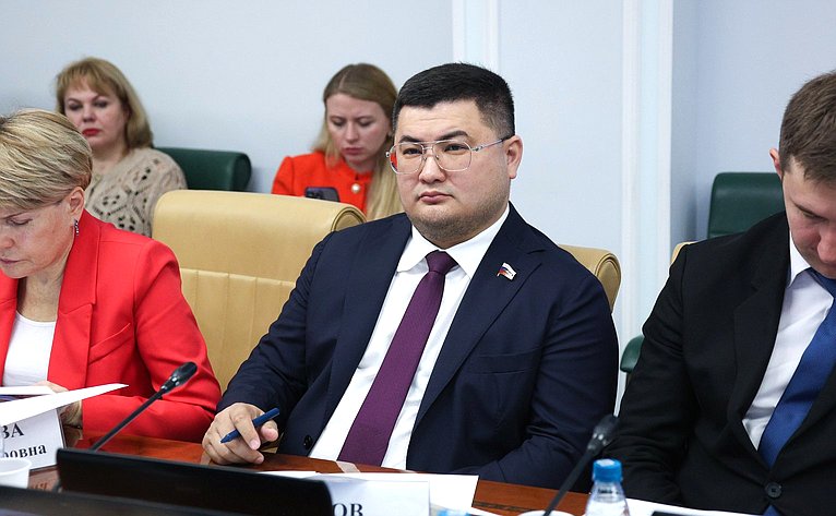 Борис Хамчиев