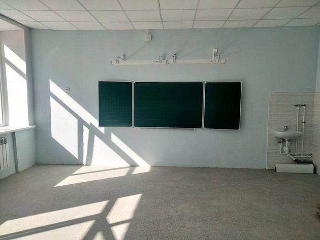 Сергей Мартынов в рамках работы в регионе ознакомился с ходом капитального ремонта школ в селе Зашижемье и деревне Лажъял