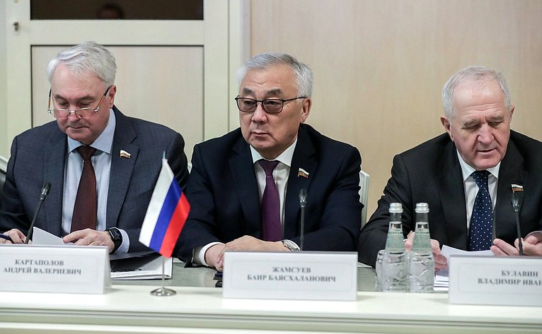 Владимир Булавин и Баир Жамсуев приняли участие в третьем совещании председателей комитетов (комиссий) парламентов государств – членов ОДКБ