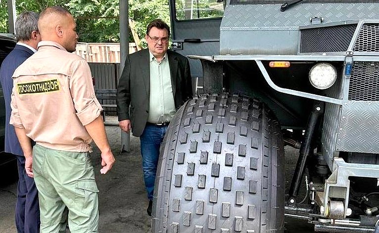 Во время рабочей поездки Андрея Серёжникова Хабаровский край посетил министр юстиции Константина Чуйченко и министр культуры Ольга Любимова