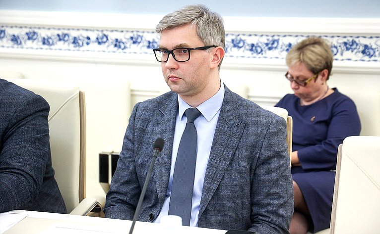 Круглый стол на тему «Обеспечение востребованности молодых специалистов, прошедших обучение по договорам о целевом обучении»