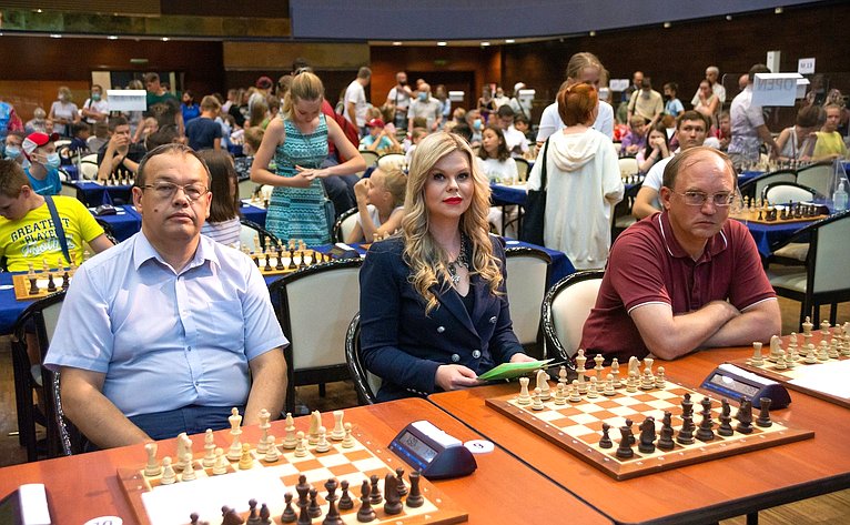 Олег Цепкин приветствовал участников шахматного фестиваля «Кубок Южного Урала по шахматам — 2021»
