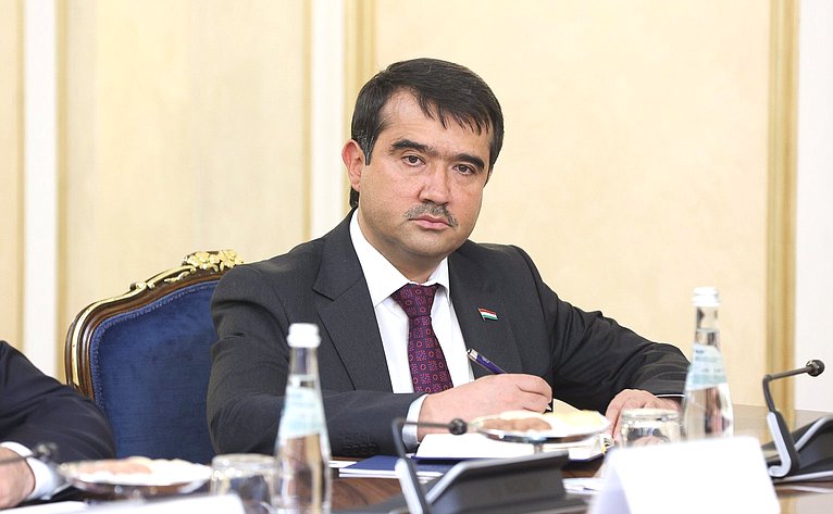 Валентина Матвиенко обсудила с Председателем Маджлиси милли Маджлиси Оли Республики Таджикистан Рустами Эмомали