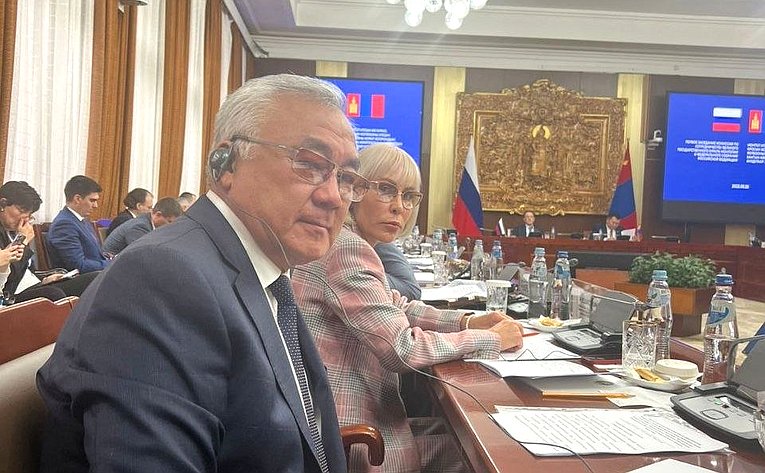 Сенаторы приняли участие в первом заседании Комиссии по сотрудничеству Федерального Собрания Российской Федерации и Великого Государственного Хурала Монголии