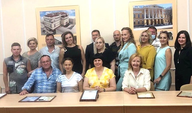 Елена Афанасьева провела встречу с сотрудниками цирковой отрасли Оренбургской области