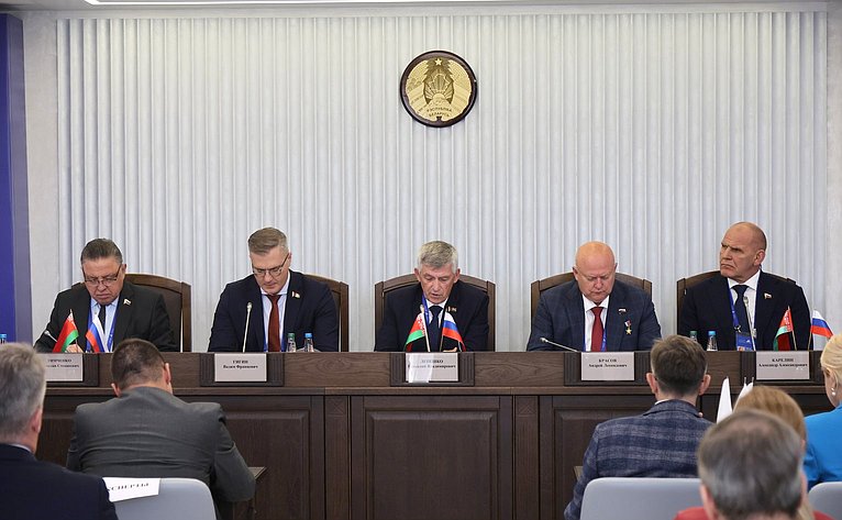 Александр Карелин принял участие в прошедшем Бресте Международном форуме Союзного государства «Великое наследие – общее будущее»