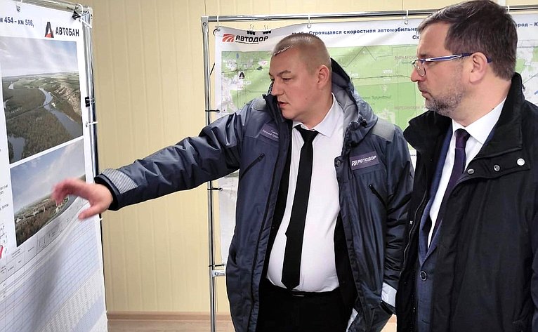 Николай Владимиров в ходе рабочей поездки осмотрел строительство участка федеральной трассы М-12 в Чувашии