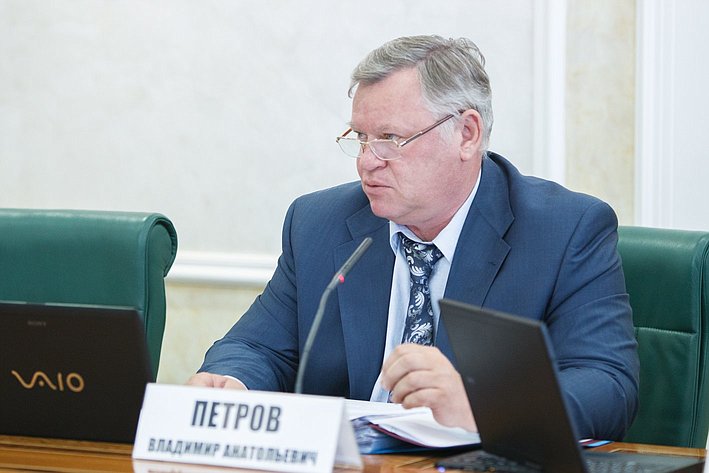 Заседание комитета по бюджету -13 Петров