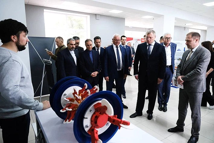 Открытие второго Международного молодежного нефтегазового научно-технического форума «Каспий – Море успеха»