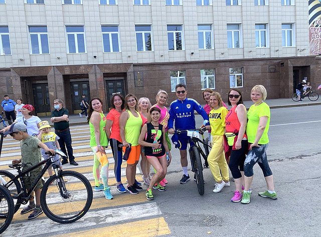 Ирек Ялалов принял участие в ежегодном велопараде «День тысячи велосипедистов» в городе Уфа
