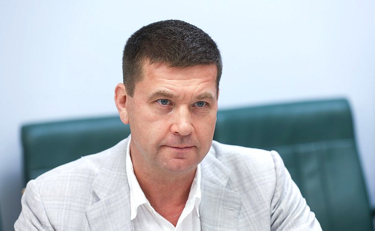 Андрей Чернышев