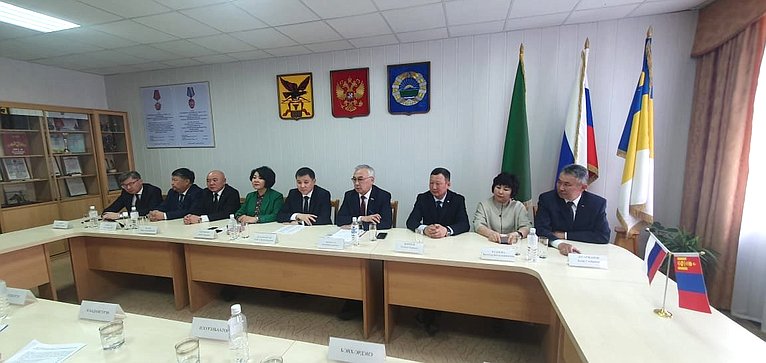 Баир Жамсуев принял участие во встрече делегаций Забайкальского края и Восточного аймака Монголии