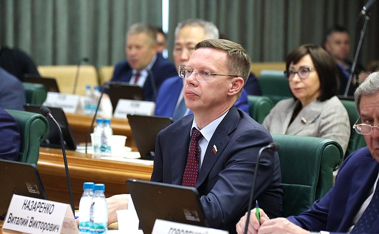 Виталий Назаренко