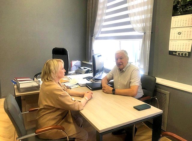 В рамках поездки Михаил Белоусов также провёл рабочие встречи с министром сельского хозяйства региона Алёной Сытовой, министром здравоохранения Мариной Македонской