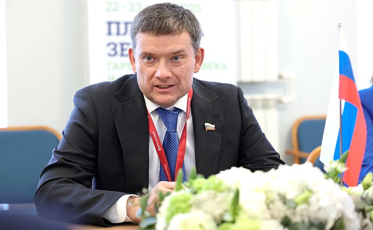 Николай Журавлев