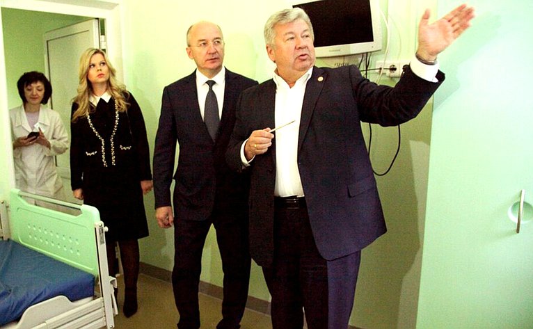 Олег Цепкин посетил Челябинский областной клинический центр онкологии и ядерной медицины