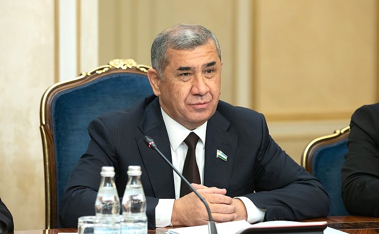 Председатель Сената Олий Мажлиса Республики Узбекистан Н. Юлдашев