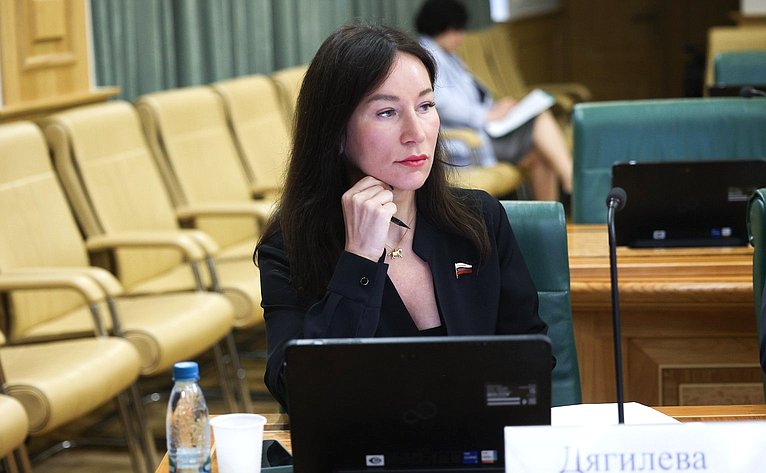 Елена Дягилева