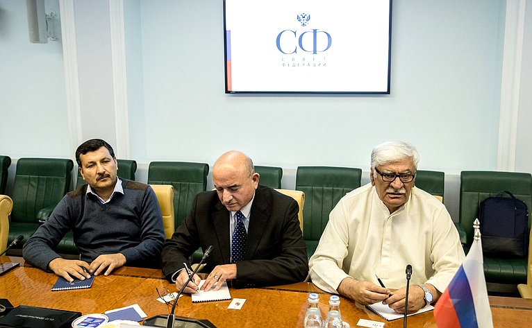 Встреча И. Морозова с лидером Национальной партии Авами Пакистана Асфандияром Вали Ханом